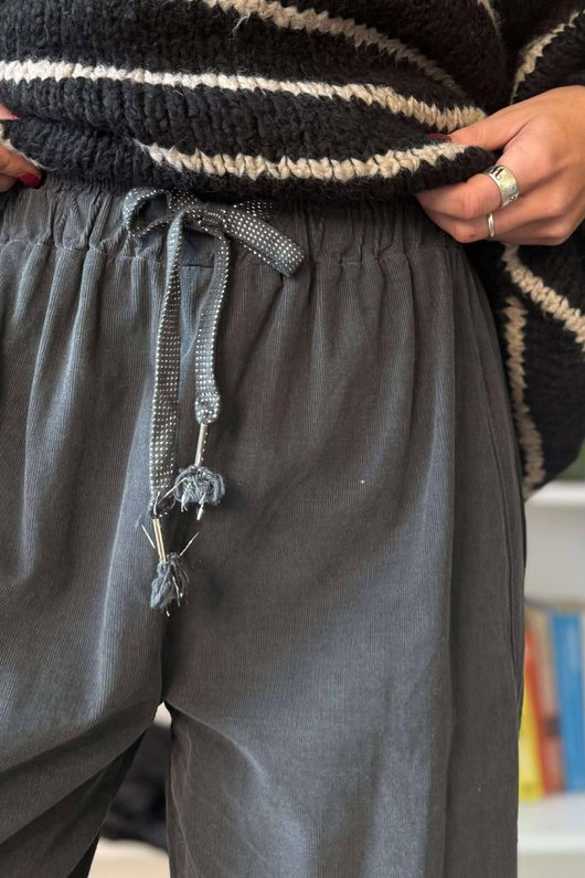 Stanley Baby Cord Jogger Graphite /9=